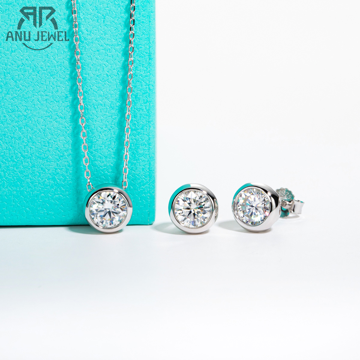 Ansi Chain - AnuJewel D Color Moissanite Bezel Stud